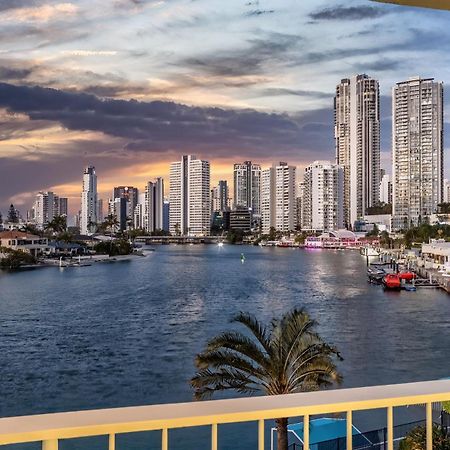 Amazing Water Views Surfers Paradise Gold Coast Extérieur photo